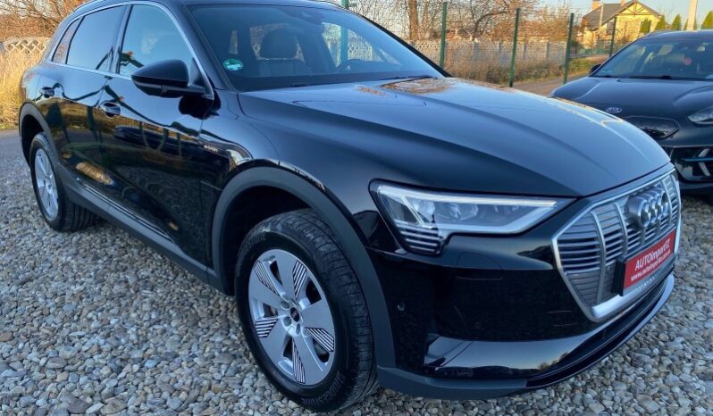 
								Вживанi 2021  Audi e-tron заповнено									