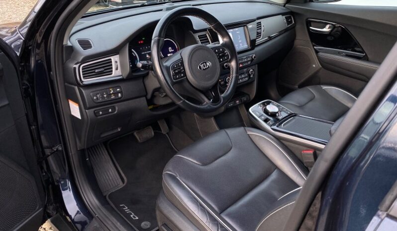 
								Вживанi 2019  KIA Niro заповнено									