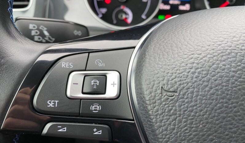 
								Вживанi 2019  Volkswagen Golf заповнено									