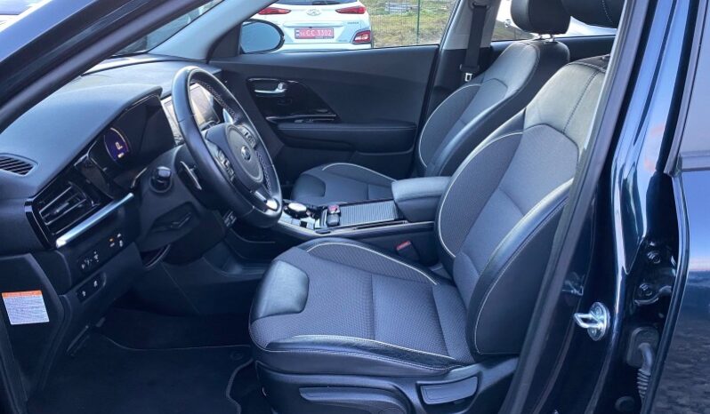 
								Вживанi 2020  KIA Niro заповнено									