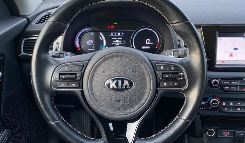 
								Вживанi 2019  KIA Niro заповнено									