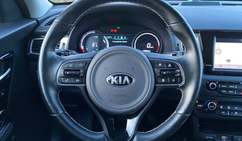 
								Вживанi 2019  KIA Niro заповнено									