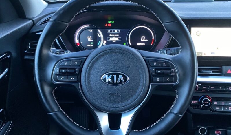 
								Вживанi 2020  KIA Niro заповнено									