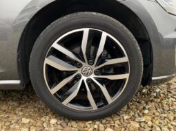 
										Вживанi 2020  Volkswagen Golf заповнено									