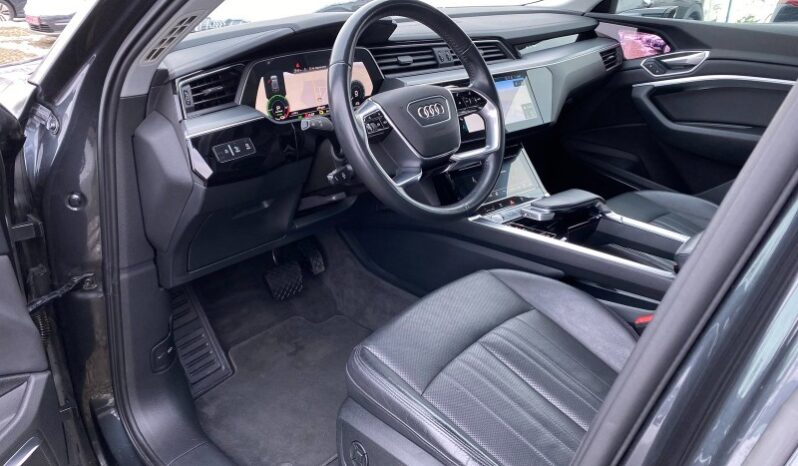 
								Вживанi 2020  Audi e-tron заповнено									