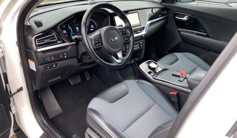 
								Вживанi 2021  KIA Niro заповнено									