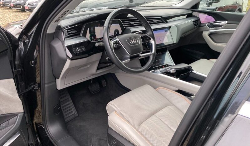 
								Вживанi 2019  Audi e-tron заповнено									