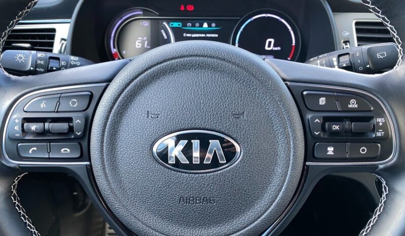 
								Вживанi 2019  KIA Niro заповнено									