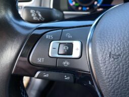 
										Вживанi 2020  Volkswagen Golf заповнено									