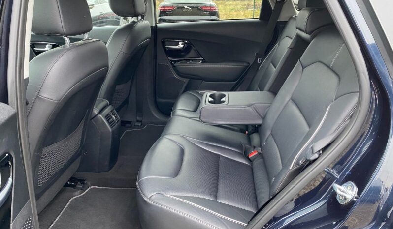 
								Вживанi 2020  KIA Niro заповнено									