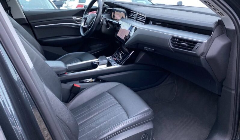 
								Вживанi 2020  Audi e-tron заповнено									