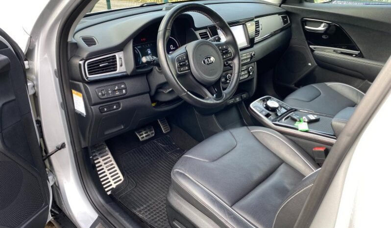 
								Вживанi 2019  KIA Niro заповнено									
