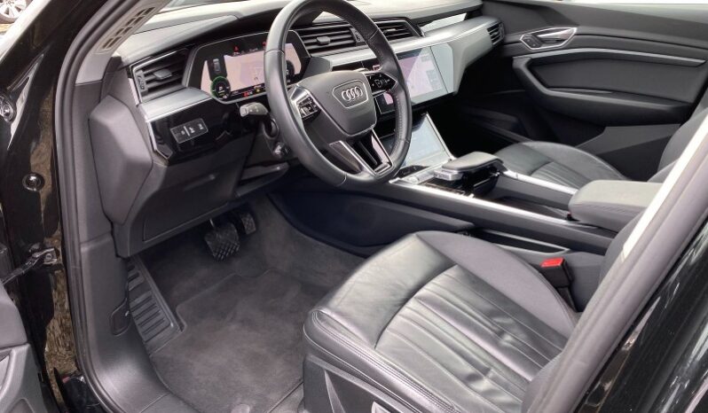 
								Вживанi 2020 Audi e-tron заповнено									