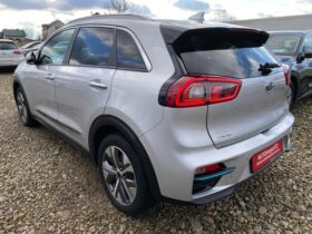 Вживанi 2019  KIA Niro