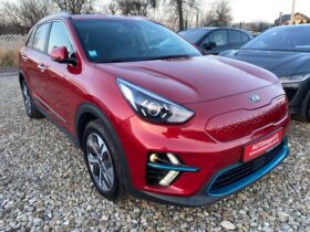 Вживанi 2021 KIA Niro