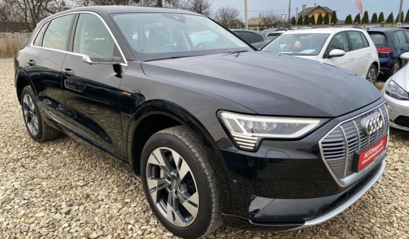 
								Вживанi 2019  Audi e-tron заповнено									