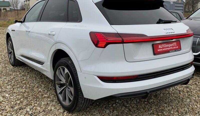
								Вживанi 2021 Volkswagen Golf заповнено									