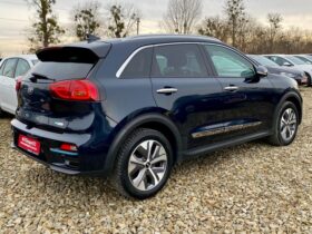 Вживанi 2021 KIA Niro