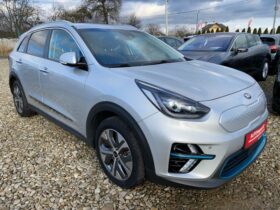 Вживанi 2019  KIA Niro