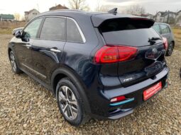 
										Вживанi 2021 KIA Niro заповнено									