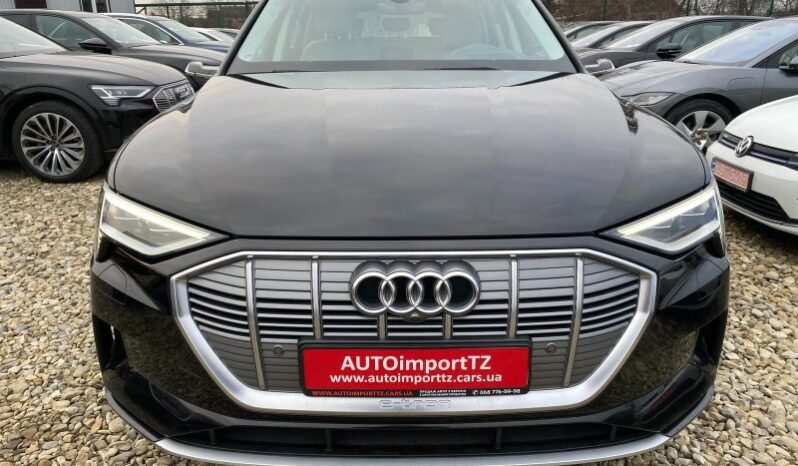 
								Вживанi 2019  Audi e-tron заповнено									