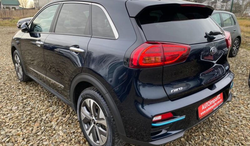 
								Вживанi 2021 KIA Niro заповнено									