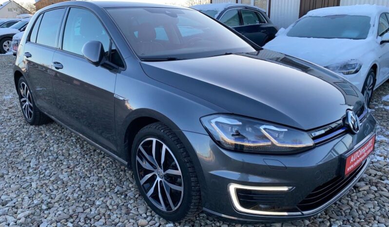 
								Вживанi 2019  Volkswagen Golf заповнено									