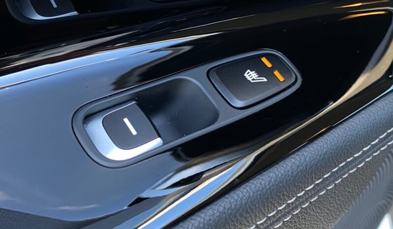 
								Вживанi 2019  KIA Niro заповнено									