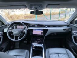 
										Вживанi 2020 Audi e-tron заповнено									