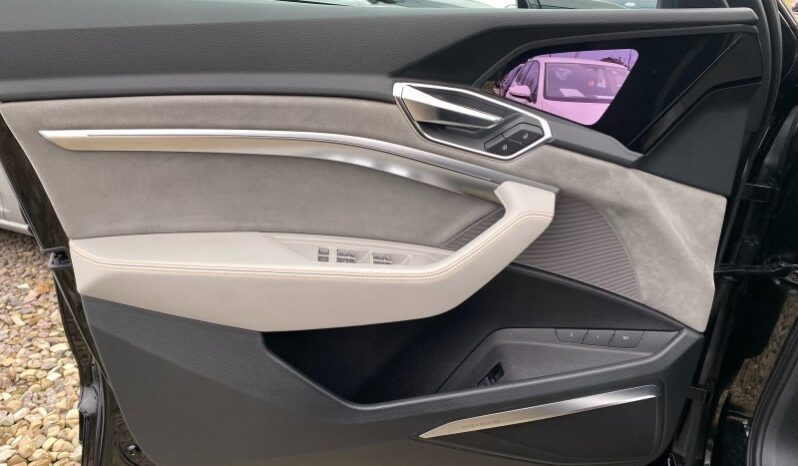 
								Вживанi 2019  Audi e-tron заповнено									