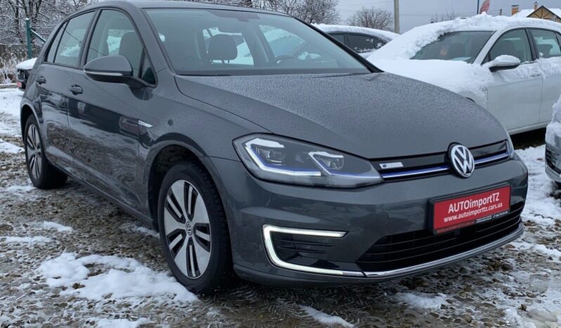 
								Вживанi 2019 Volkswagen Golf заповнено									