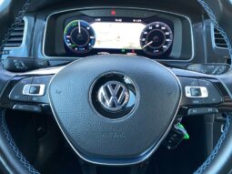 
										Вживанi 2019  Volkswagen Golf заповнено									