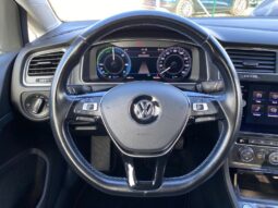 
										Вживанi 2020  Volkswagen Golf заповнено									