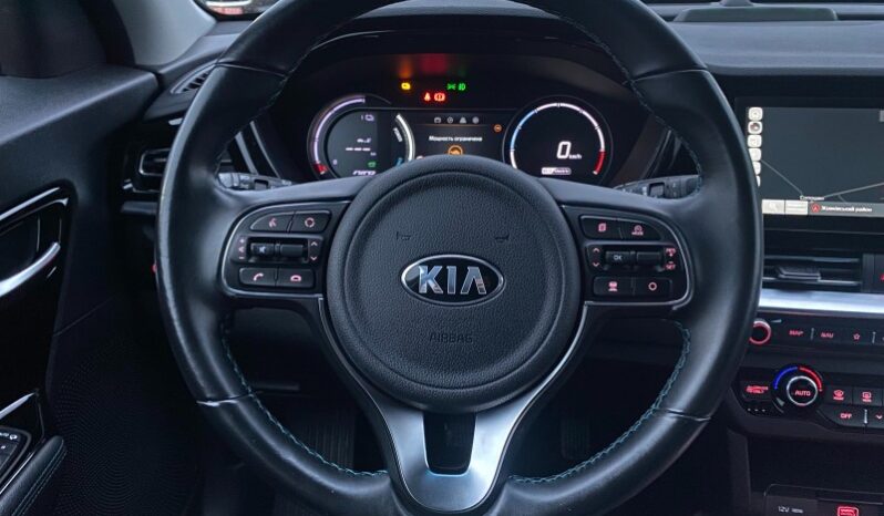 
								Вживанi 2020  KIA Niro заповнено									