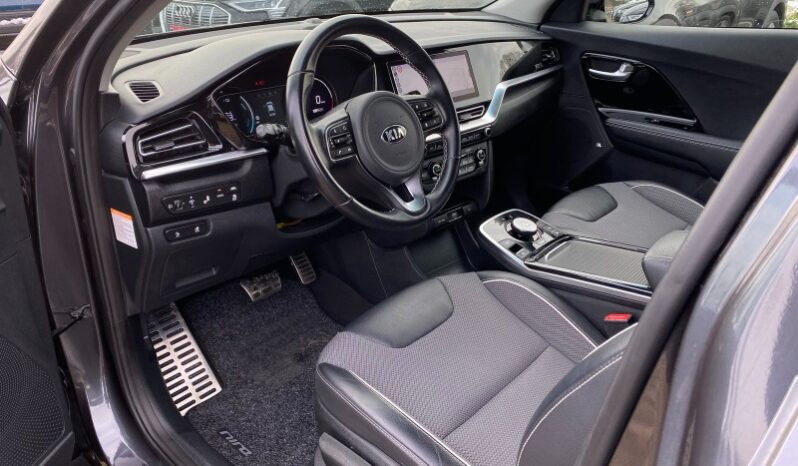 
								Вживанi 2020  KIA Niro заповнено									