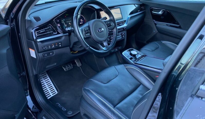 
								Вживанi 2020  KIA Niro заповнено									
