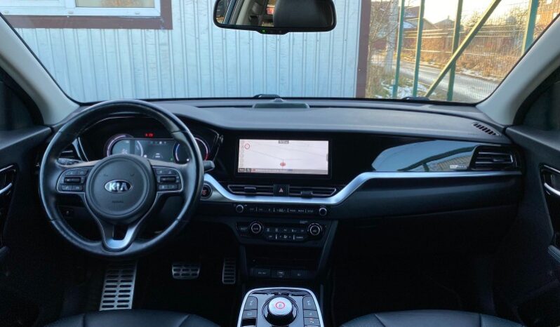 
								Вживанi 2021  KIA Niro заповнено									