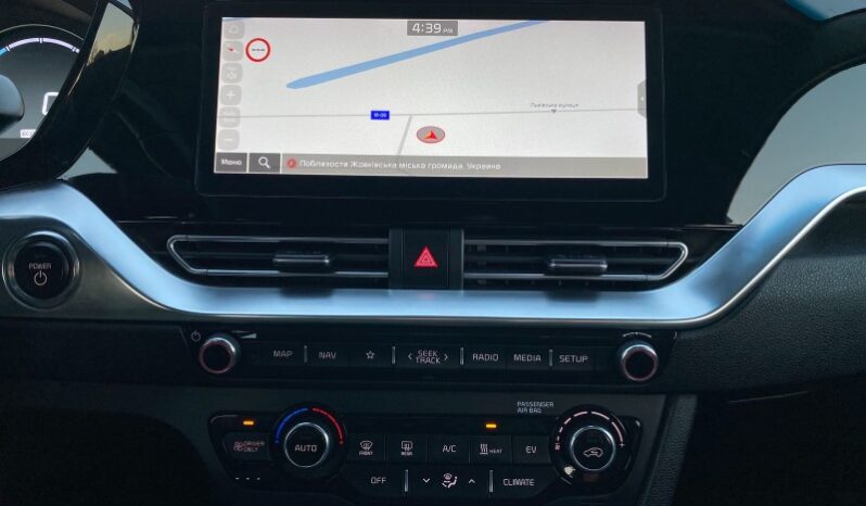 
								Вживанi 2021  KIA Niro заповнено									