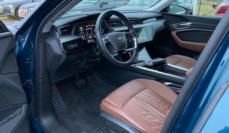 
								Вживанi 2020 Audi e-tron заповнено									