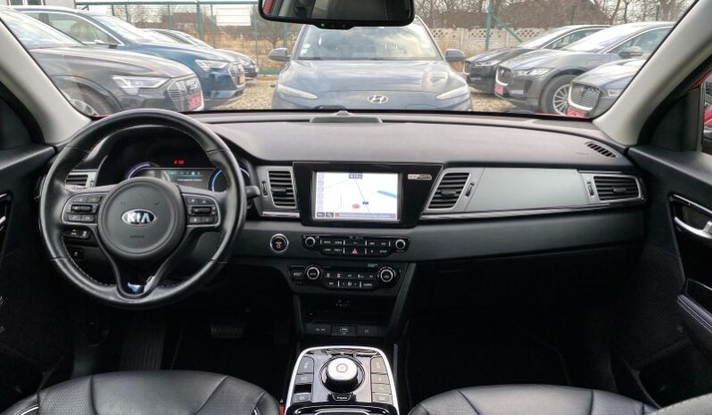 
								Вживанi 2019  KIA Niro заповнено									