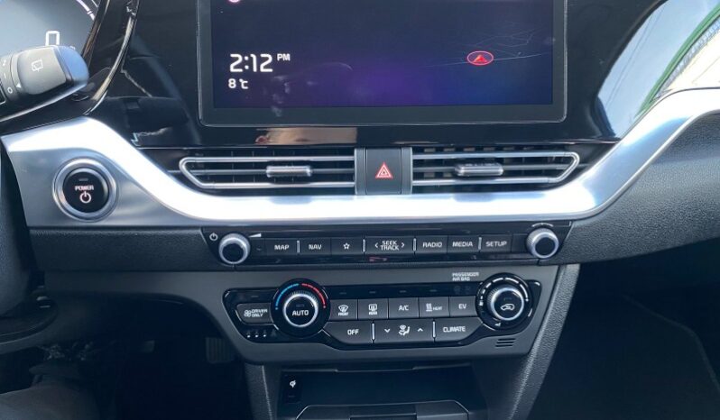 
								Вживанi 2021  KIA Niro заповнено									