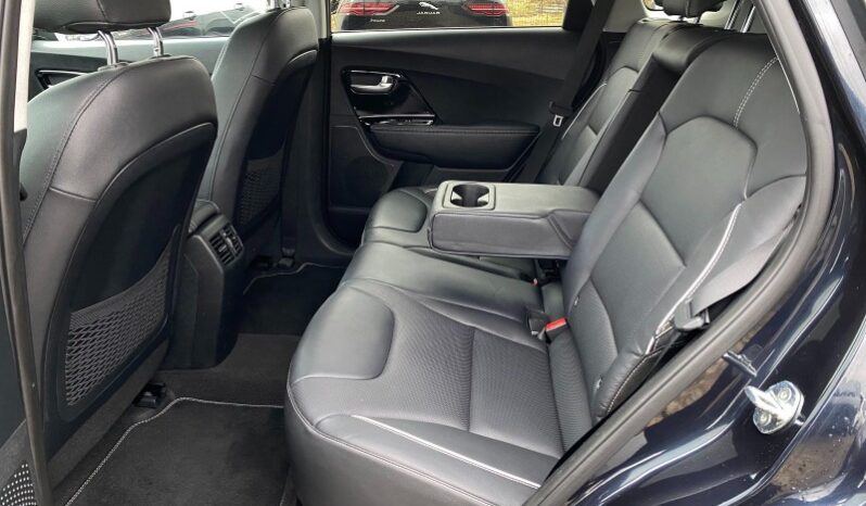 
								Вживанi 2019  KIA Niro заповнено									
