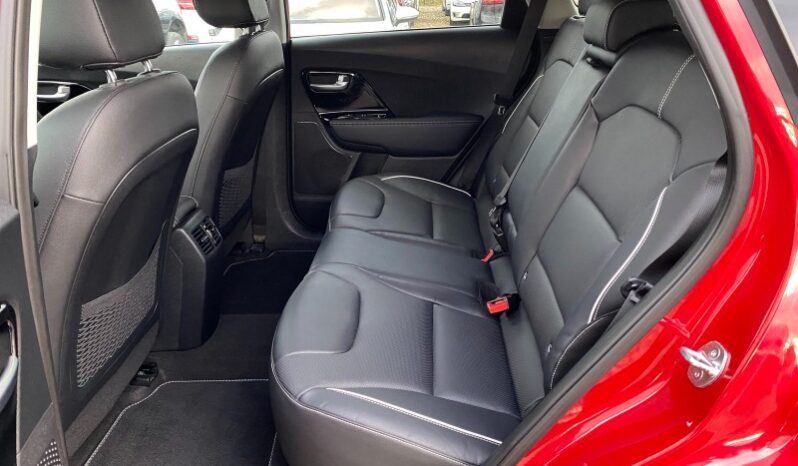 
								Вживанi 2019  KIA Niro заповнено									