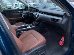 
										Вживанi 2020 Audi e-tron заповнено									