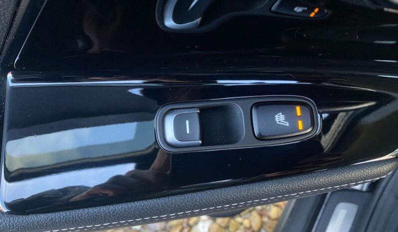 
								Вживанi 2020  KIA Niro заповнено									