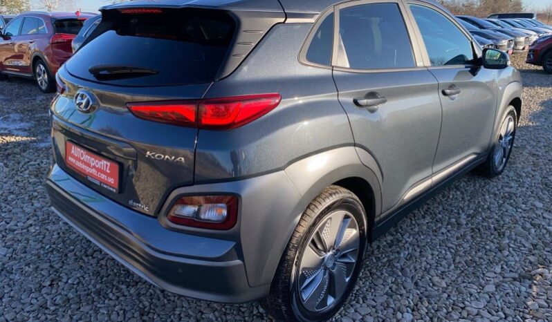 
								Вживанi 2020  KIA Niro заповнено									
