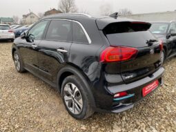 Вживанi 2020  KIA Niro