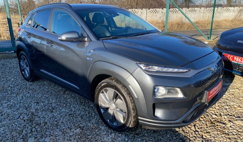 
								Вживанi 2020  KIA Niro заповнено									