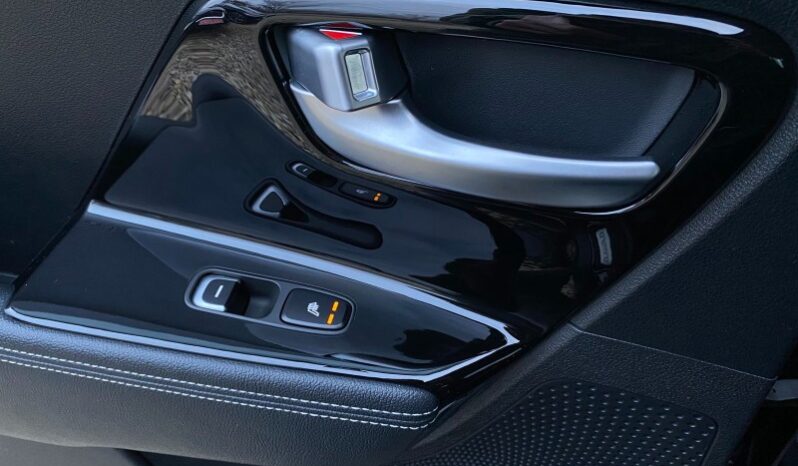 
								2019 KIA Niro заповнено									