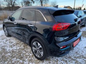 Вживанi 2020  KIA Niro